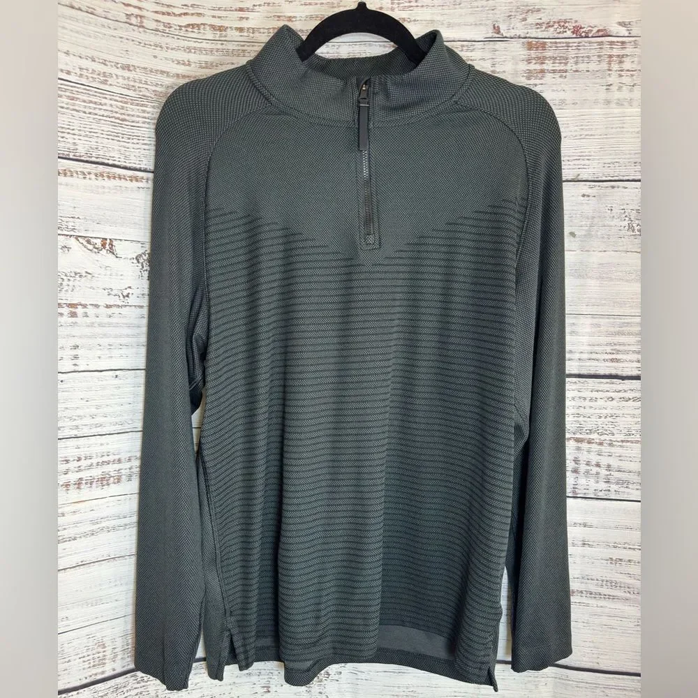 Nike Top Mens Size Medium Vapor Half zip golf shirt Dry Fit ADV Tech Breathable‎